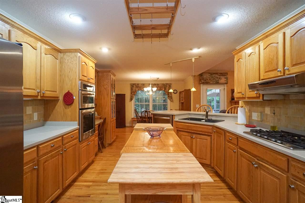 109 Robertson Road Taylors, SC 29687 - Photo 12 of 27 Gallery Image 12