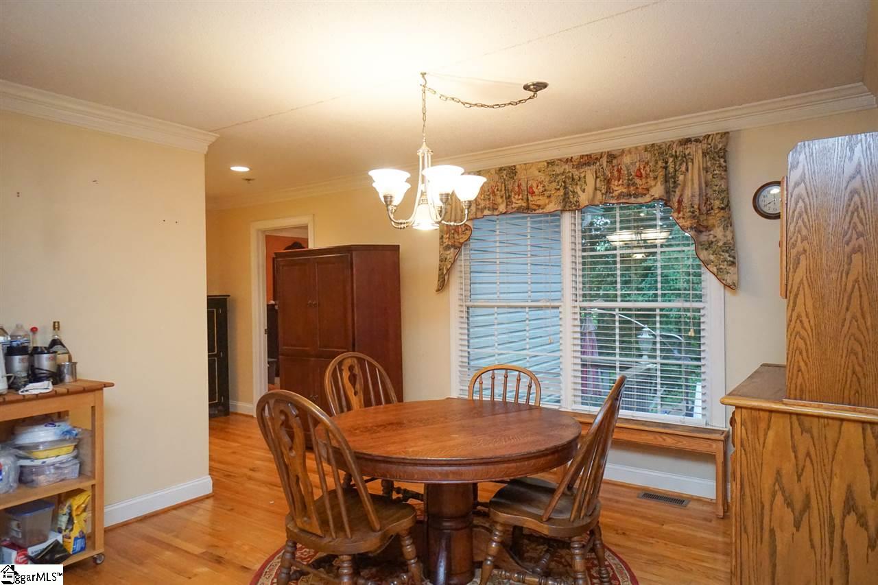 109 Robertson Road Taylors, SC 29687 - Photo 14 of 27 Gallery Image 14