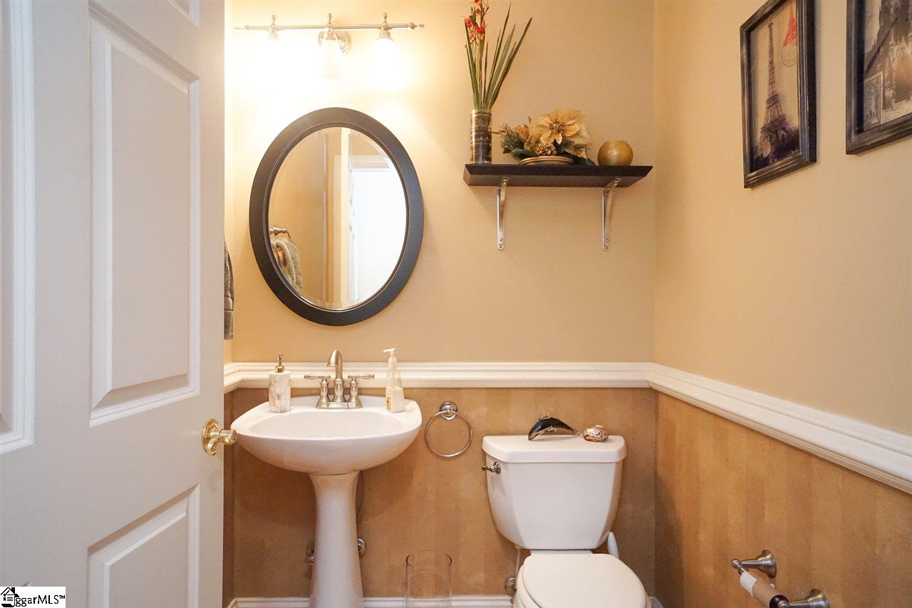 109 Robertson Road Taylors, SC 29687 - Photo 18 of 27 Gallery Image 18