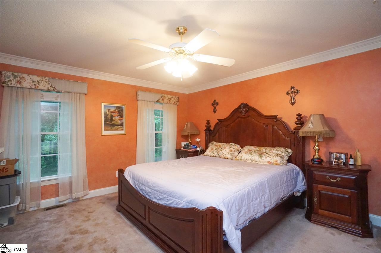 109 Robertson Road Taylors, SC 29687 - Photo 19 of 27 Gallery Image 19