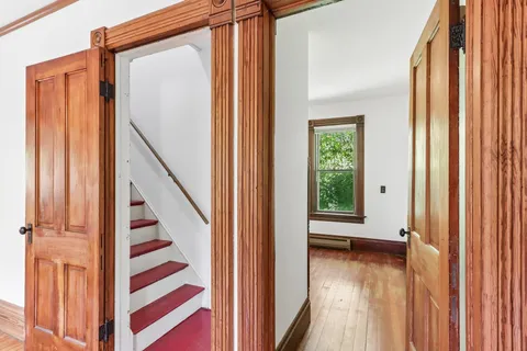 $535,000 | 2348 Highway 92 Mount, Mount Horeb, WI 53572