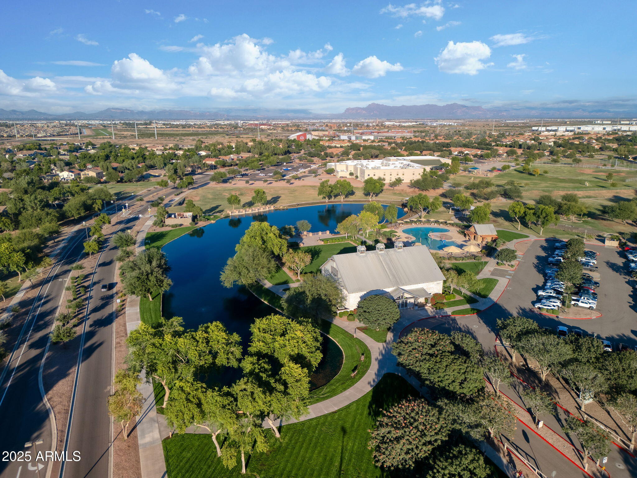 4186 East Blue Sage Road Gilbert, AZ 85297 - Photo 2 of 77 4186 E Blue Sage Rd Gilbert - 604