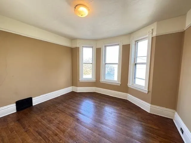 $189,900 | 318 North 23rd Avenue West, Duluth, MN 55806