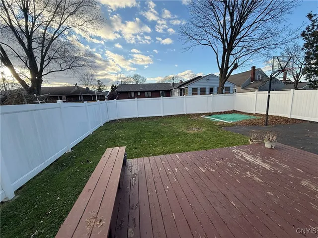 $2,600 | 115 Dorchester Avenue, Syracuse, NY 13203