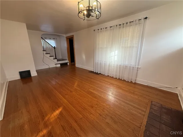 $2,600 | 115 Dorchester Avenue, Syracuse, NY 13203
