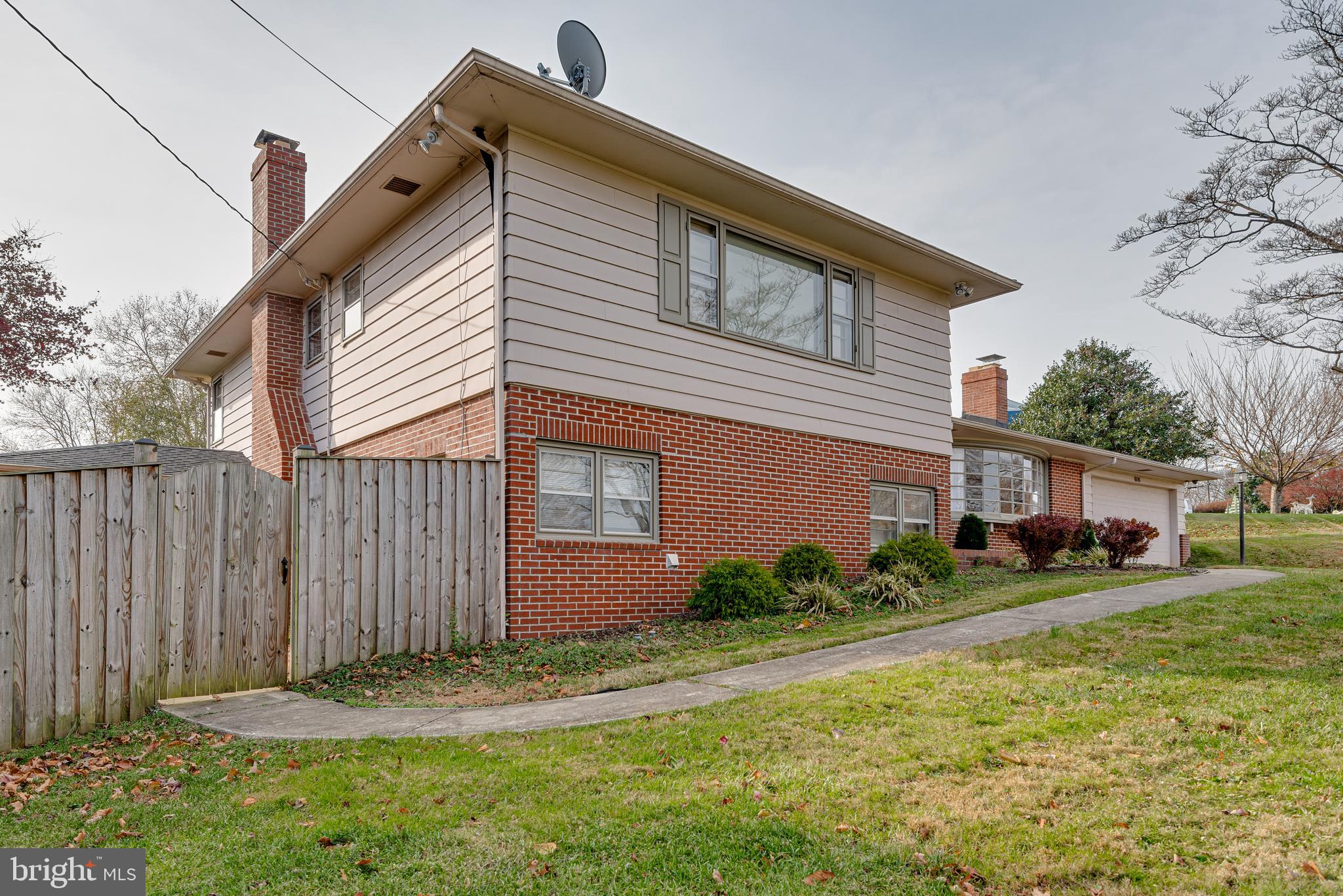 608 Poole Road Westminster, MD 21157 - Photo 8 of 58 Gallery Image 8