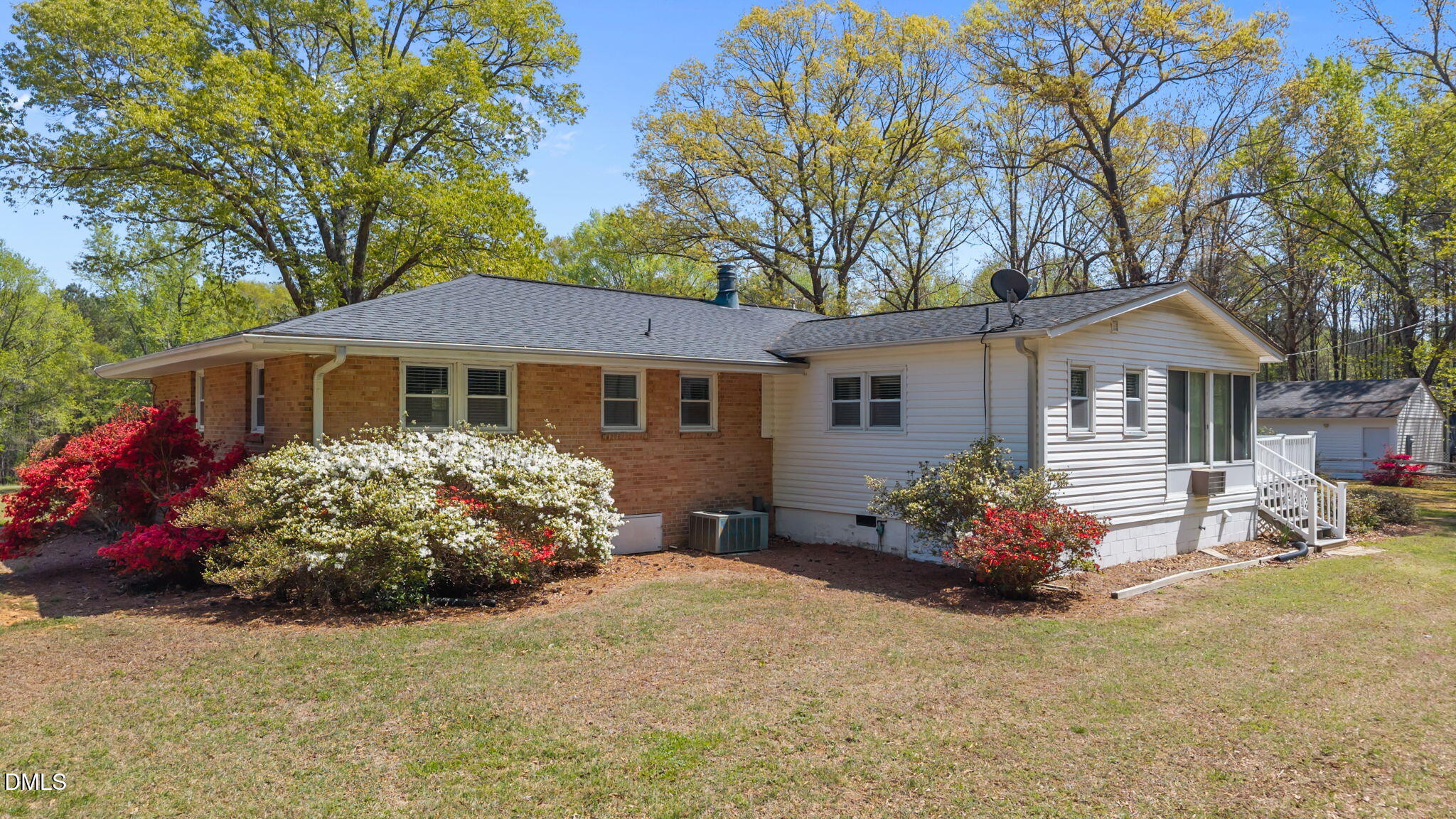 133 Sam Horton Road Louisburg, NC 27549 - Photo 5 of 50 Gallery Image 5