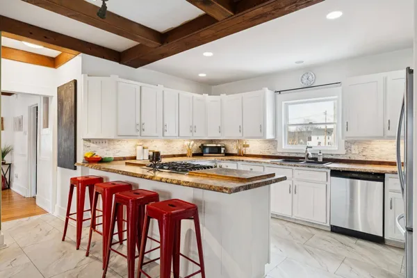 $485,000 | 80 Laurel Street, Newport, NH 03773