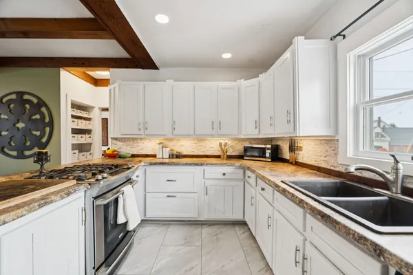 $485,000 | 80 Laurel Street, Newport, NH 03773