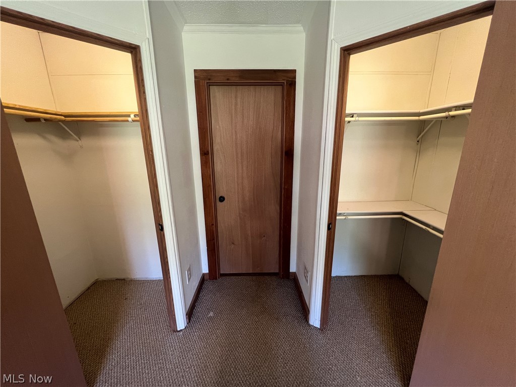5476 Rutledge Street Southeast Dennison, OH 44621 - Photo 21 of 29 View of closet