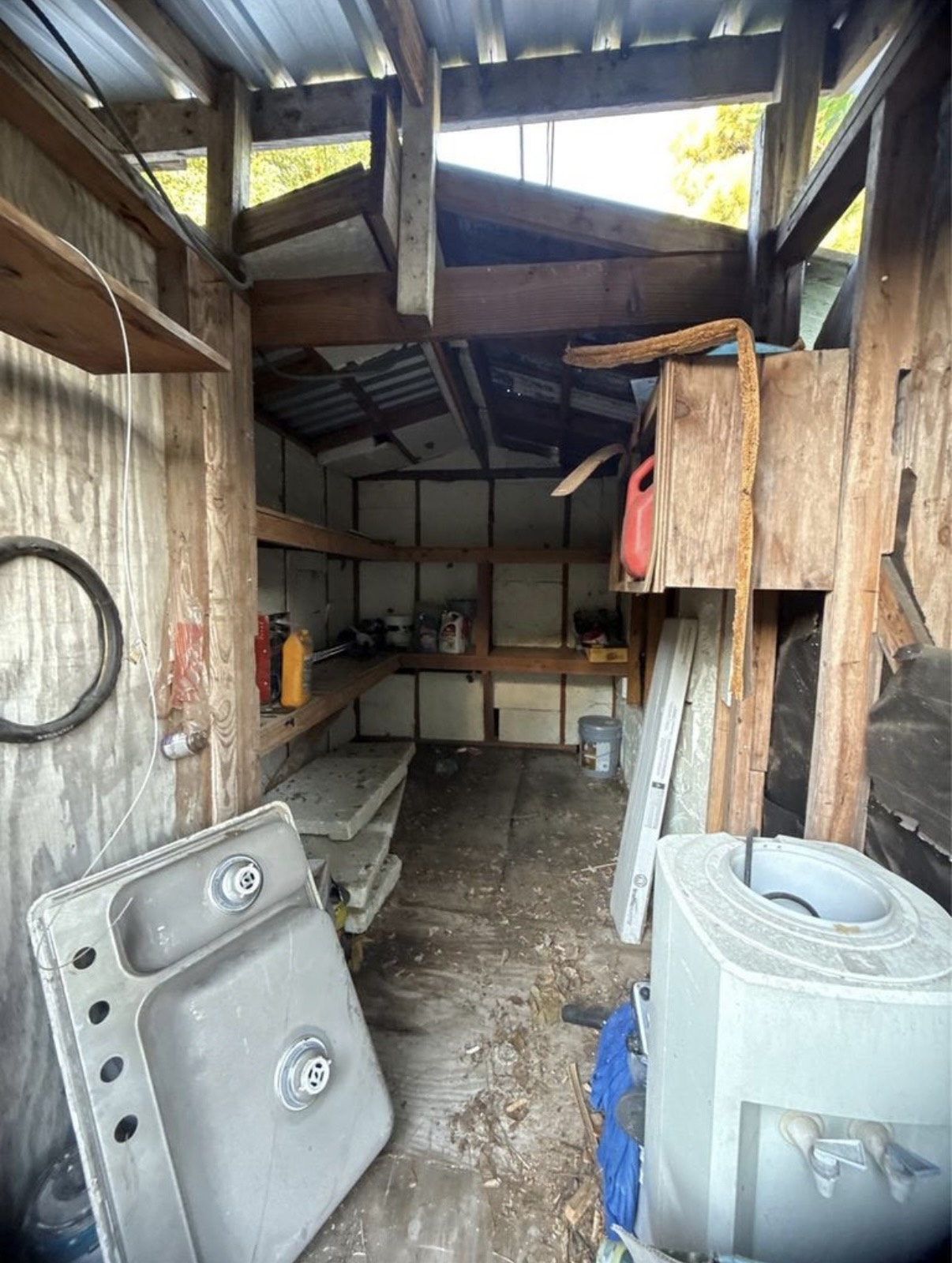 8412 Peekskill Lane Houston, TX 77075 - Photo 34 of 46 a view of storage and utility room