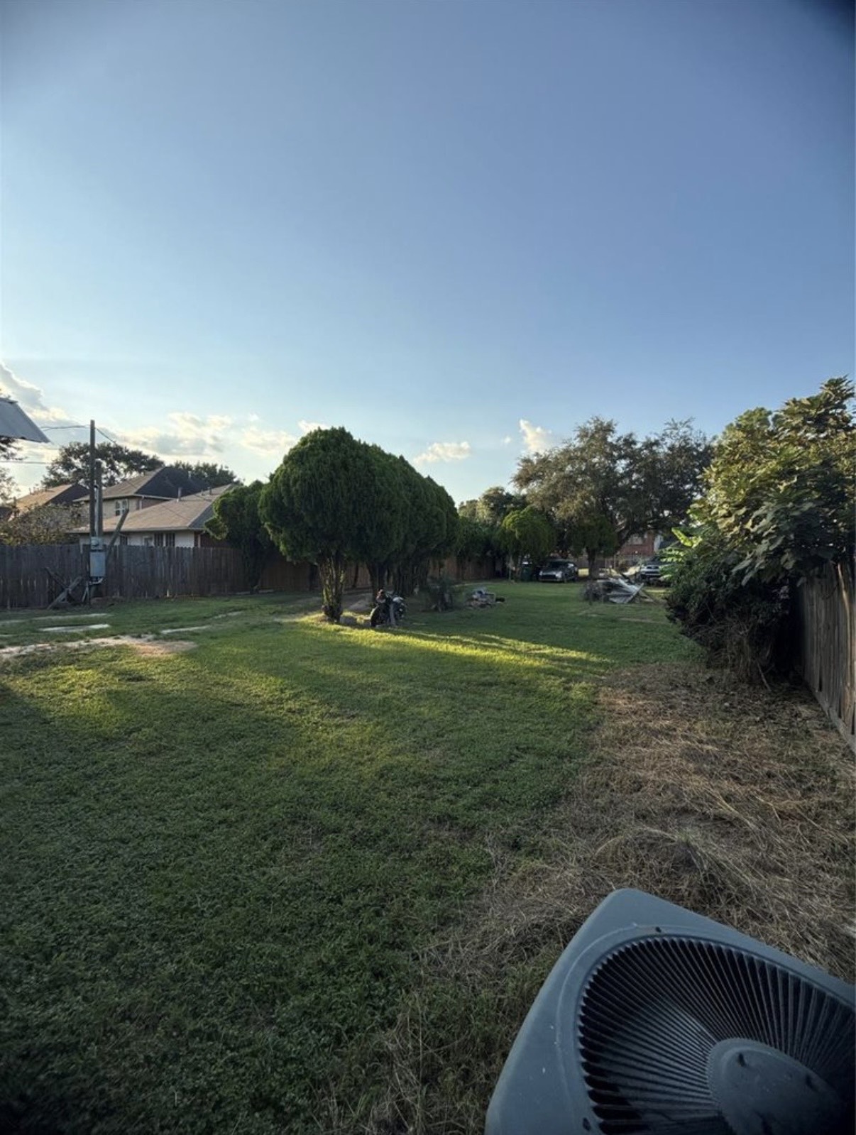 8412 Peekskill Lane Houston, TX 77075 - Photo 38 of 46 a view of a backyard