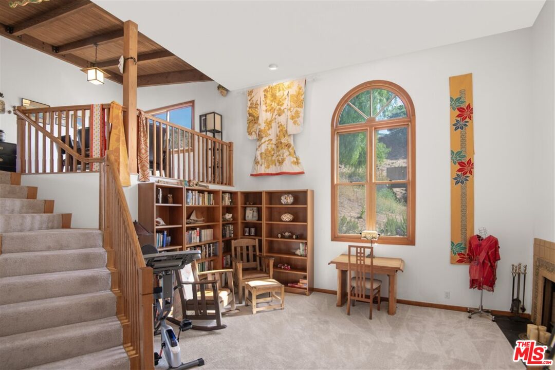 2733 Halsey Road Topanga, CA 90290 - Photo 13 of 40