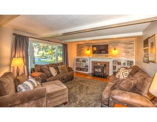 84 Bridle Road Ludlow, MA 01056 - Photo 5 of 34 Gallery Image 5