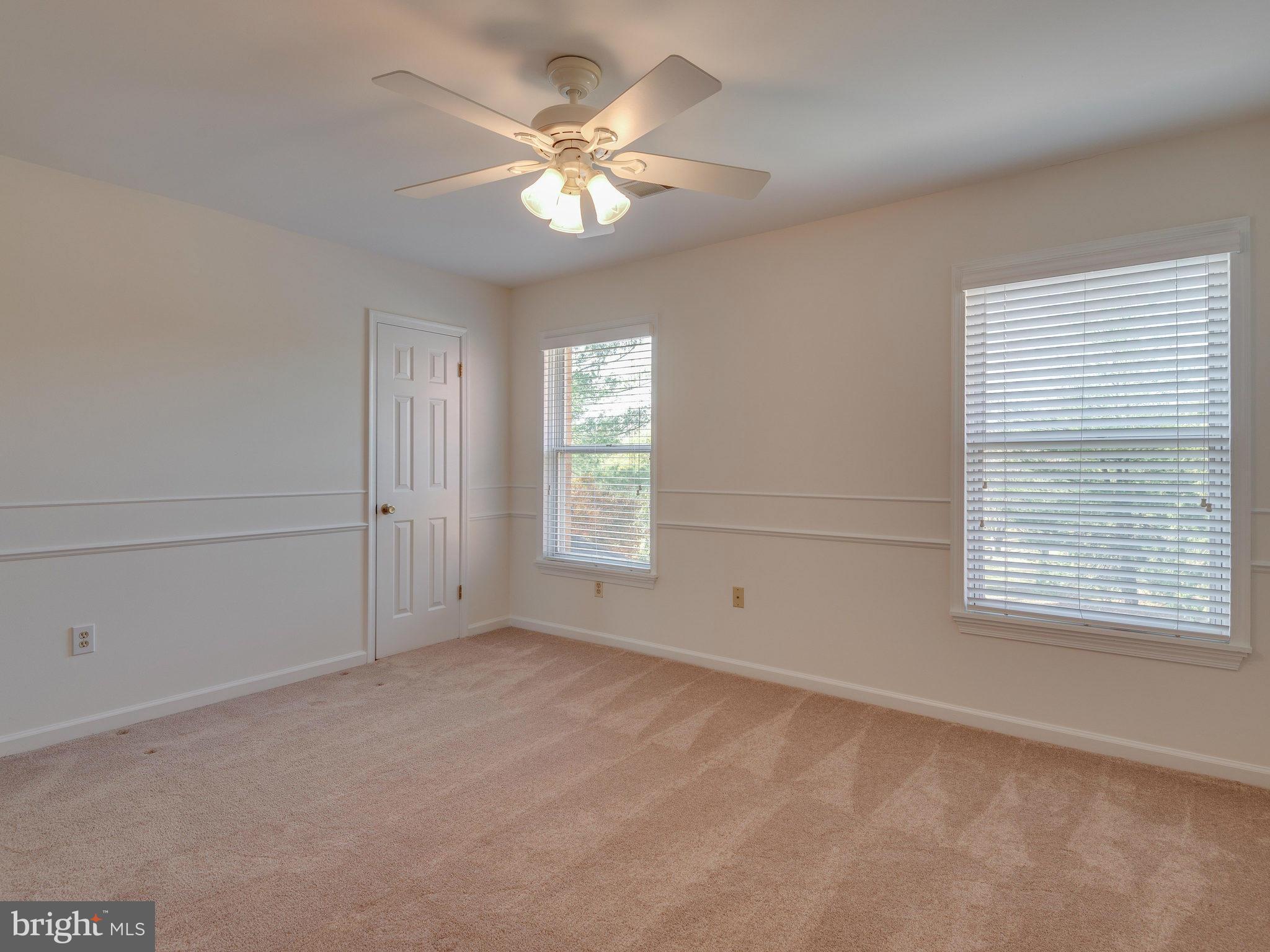 992 Springvale Road Great Falls, VA 22066 - Photo 22 of 30 Bedroom 4