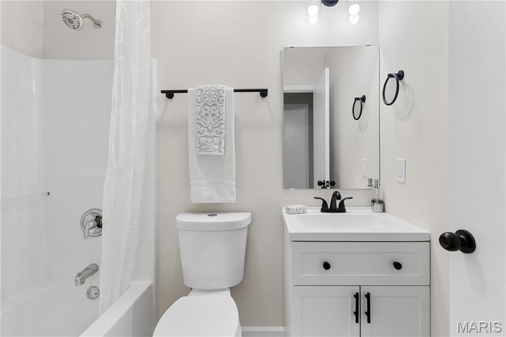 5 Woodland Ridge Court St. Peters, MO 63376 - Photo 18 of 30