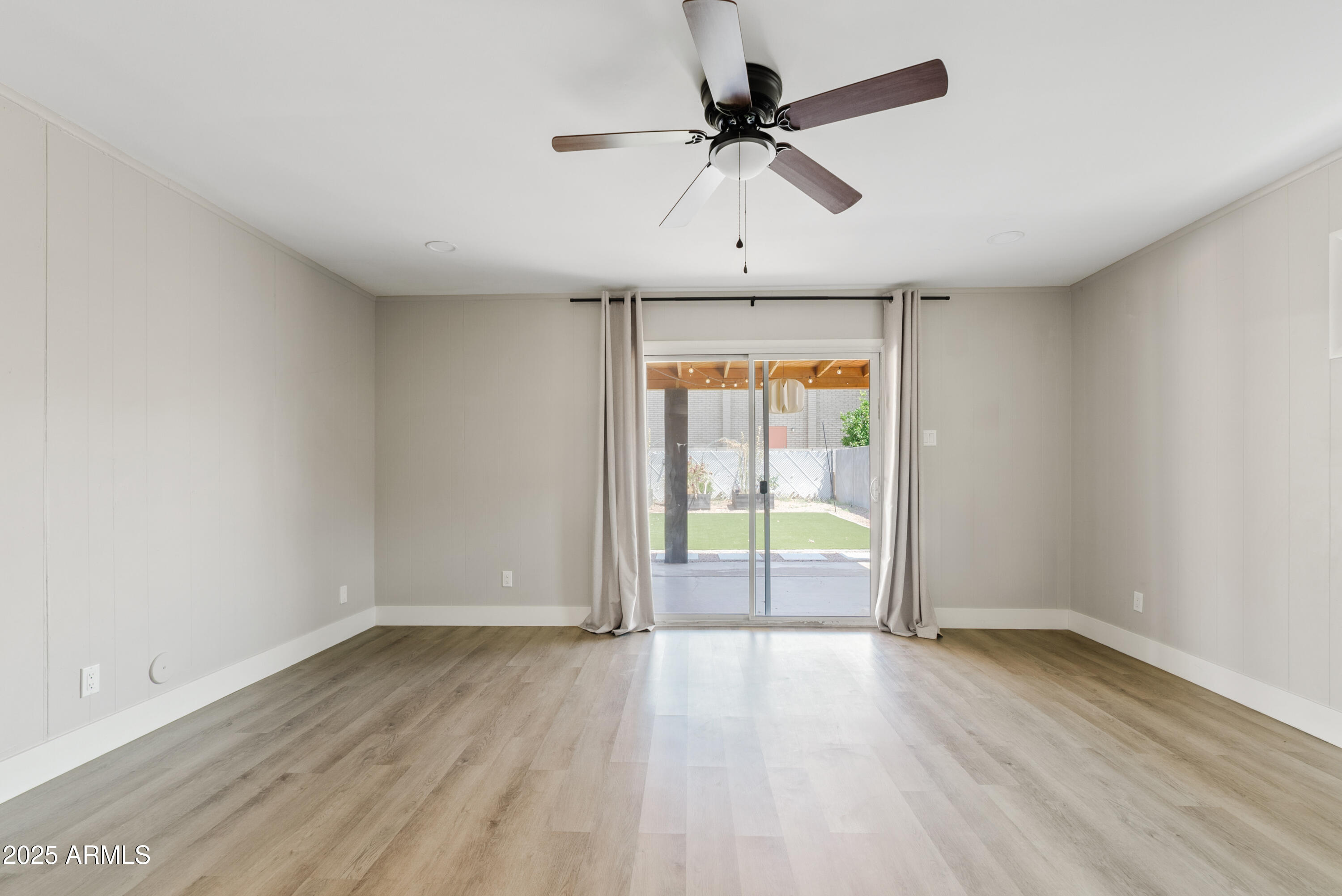 818 West Earll Drive Phoenix, AZ 85013 - Photo 19 of 27 Den