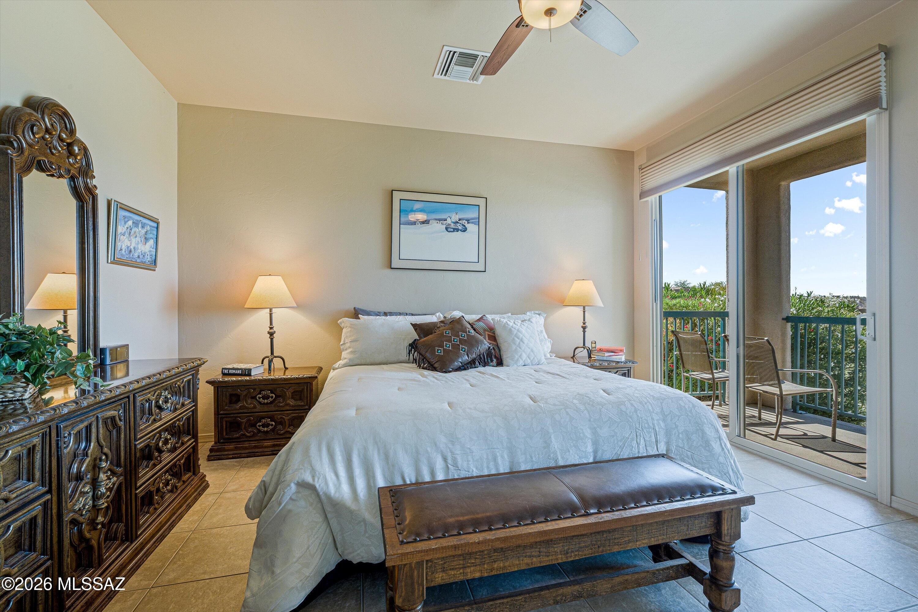 7452 East Ridge Point Road Tucson, AZ 85750 - Photo 20 of 42 Primary Bedroom