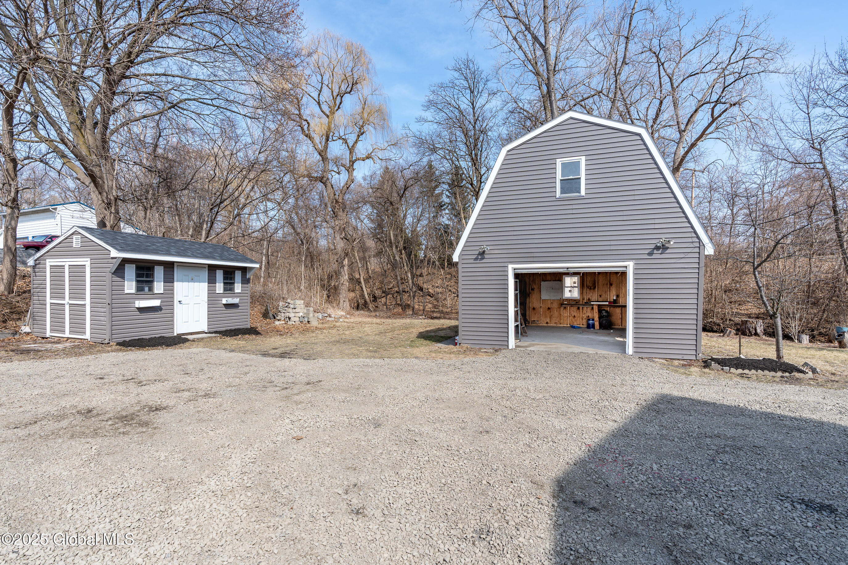 27 Sand Creek Road Colonie, NY 12205 - Photo 9 of 42 024-27-Sand-Creek-Rd