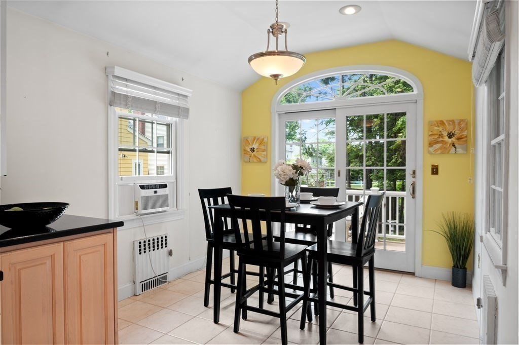16 Glendower Road Melrose, MA 02176 - Photo 5 of 20 Gallery Image 5