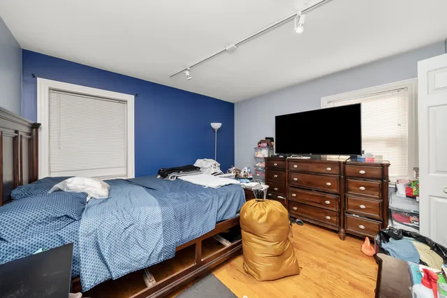 $550,000 | 900 Dunlop Avenue, Forest Park, IL 60130