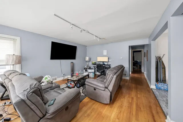 $550,000 | 900 Dunlop Avenue, Forest Park, IL 60130