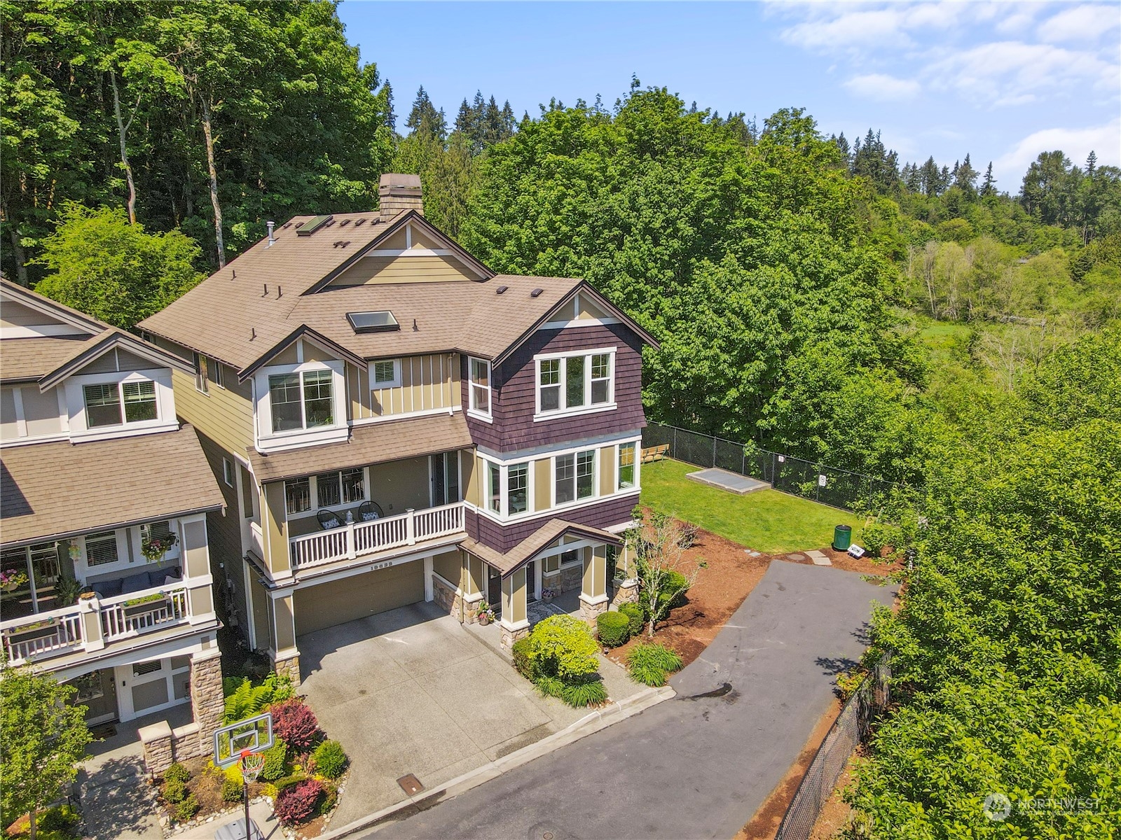 19633 93rd Place Northeast, Unit 16 Bothell, WA 98011 - Photo 1 of 1 Gallery Image 1