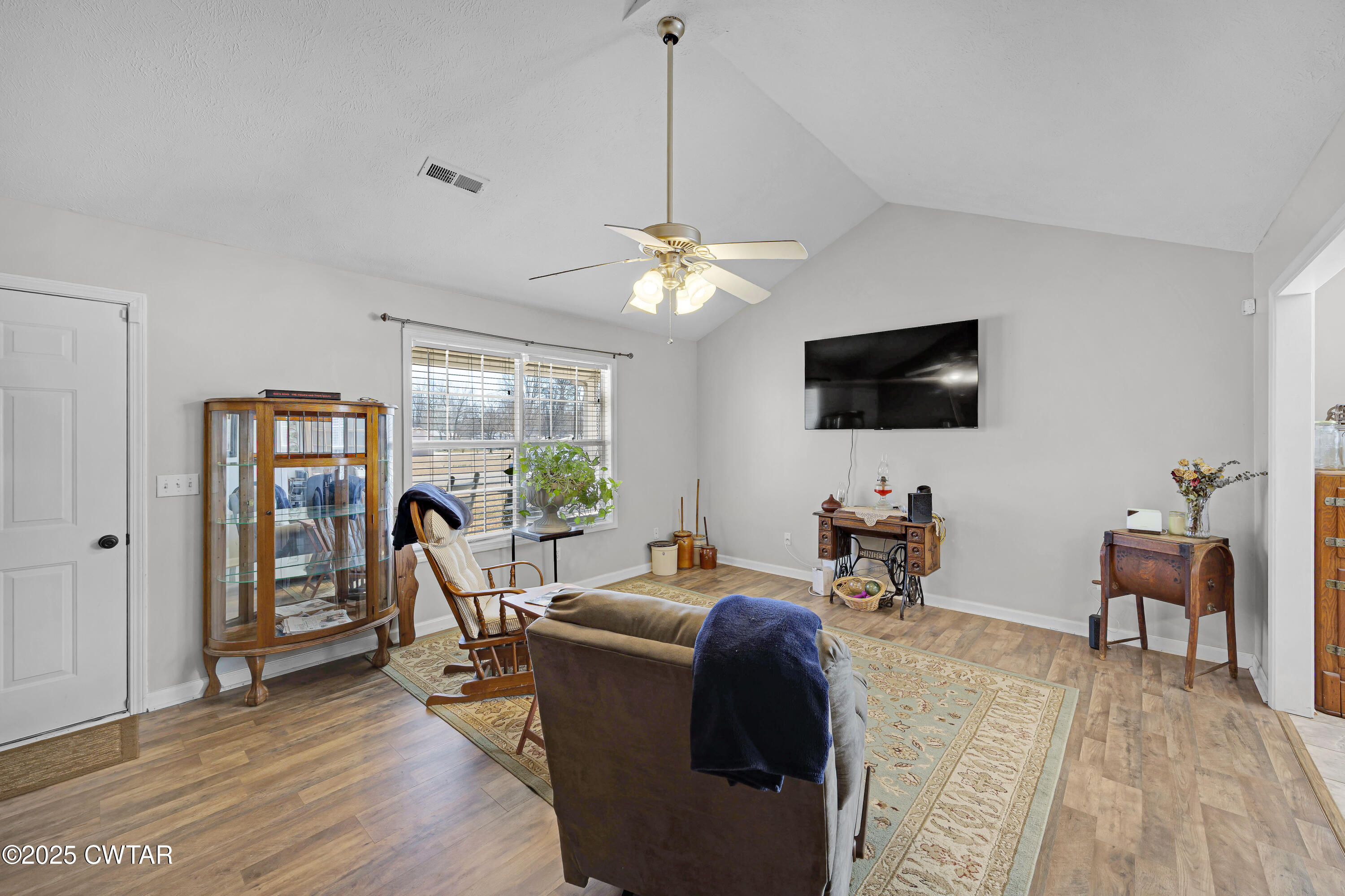331 Azalia Road Adamsville, TN 38310 - Photo 4 of 18 E02A3383
