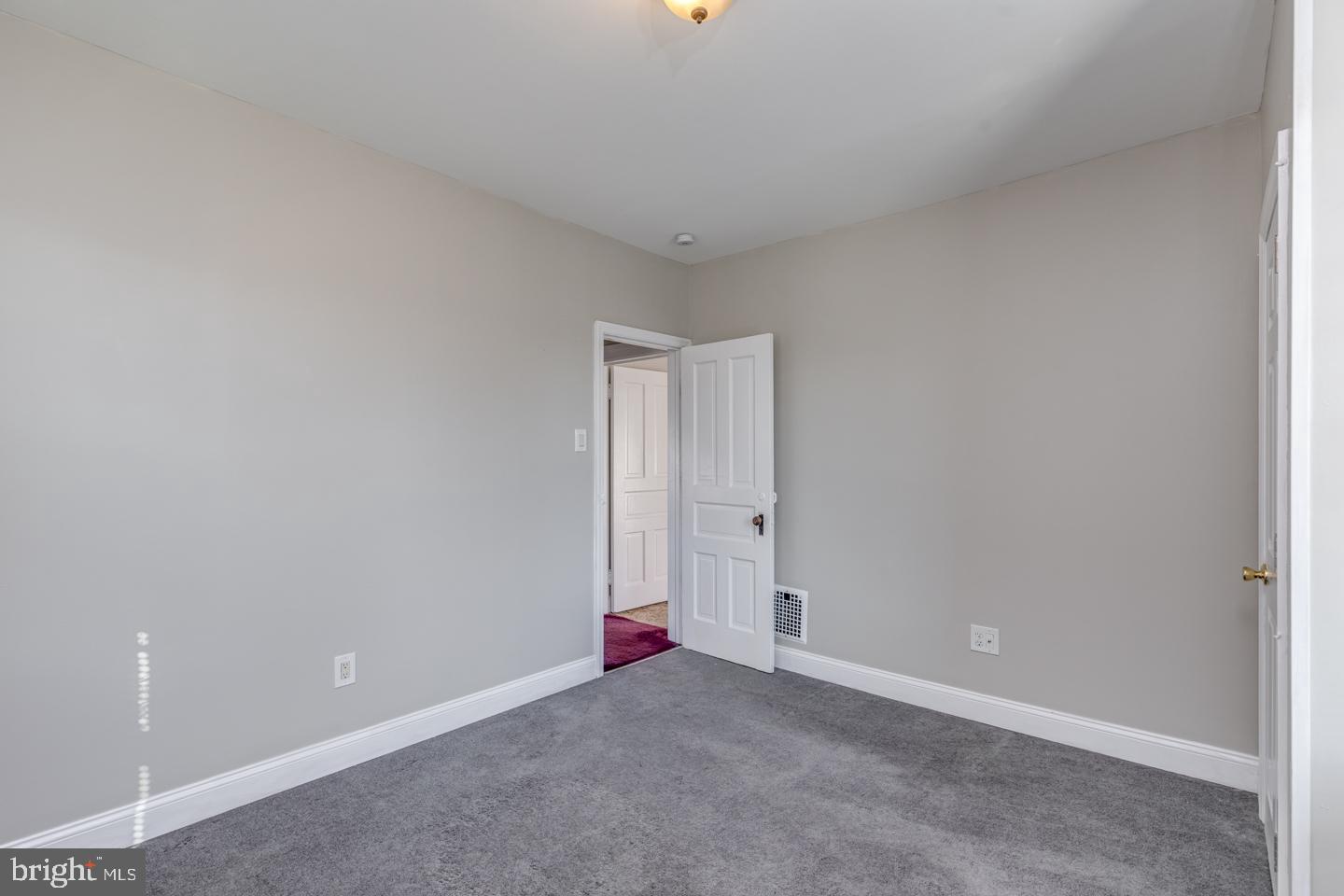 712 Chestnut Street Delanco, NJ 08075 - Photo 24 of 40 Gallery Image 24