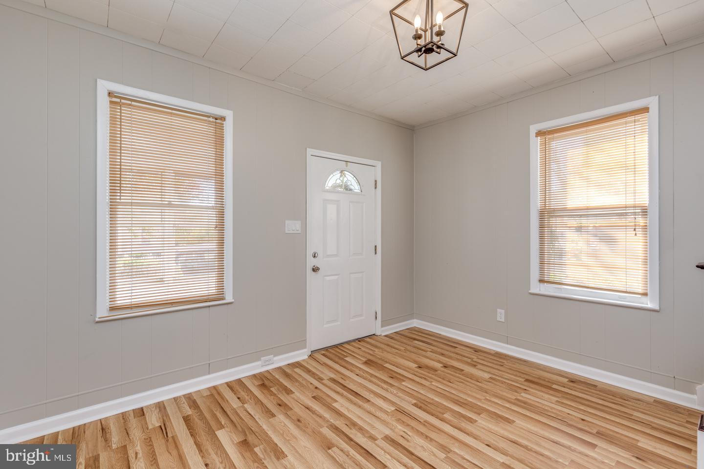 712 Chestnut Street Delanco, NJ 08075 - Photo 9 of 40 Gallery Image 9