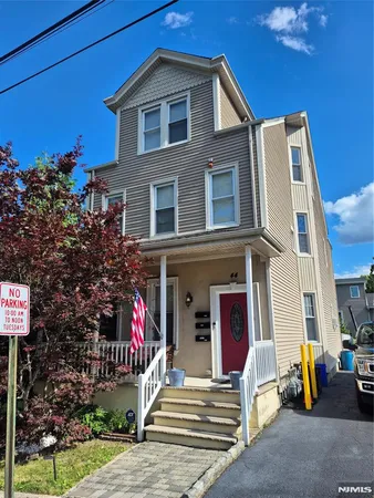 $2,300 | 44 King Street, Unit 2, Haledon, NJ 07508