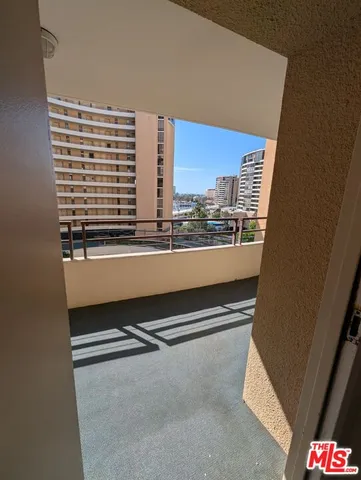 $4,000 | 4337 Marina City Drive, Unit 543, Marina del Rey, CA 90292