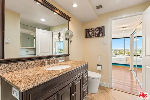 $4,675 | 4337 Marina City Drive, Unit 543, Marina del Rey, CA 90292