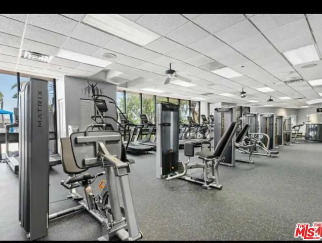 $4,000 | 4337 Marina City Drive, Unit 543, Marina del Rey, CA 90292