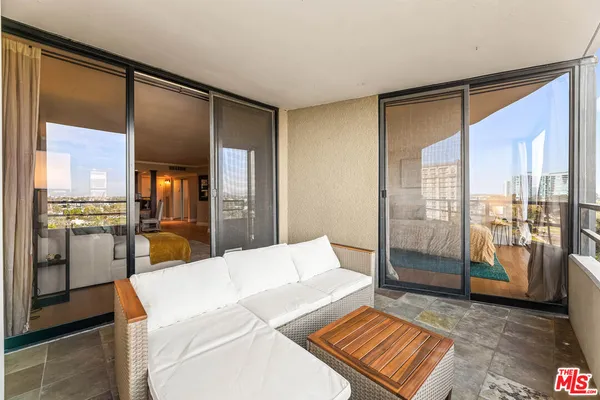 $4,675 | 4337 Marina City Drive, Unit 543, Marina del Rey, CA 90292