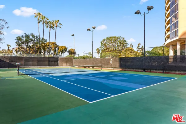 $4,675 | 4337 Marina City Drive, Unit 543, Marina del Rey, CA 90292