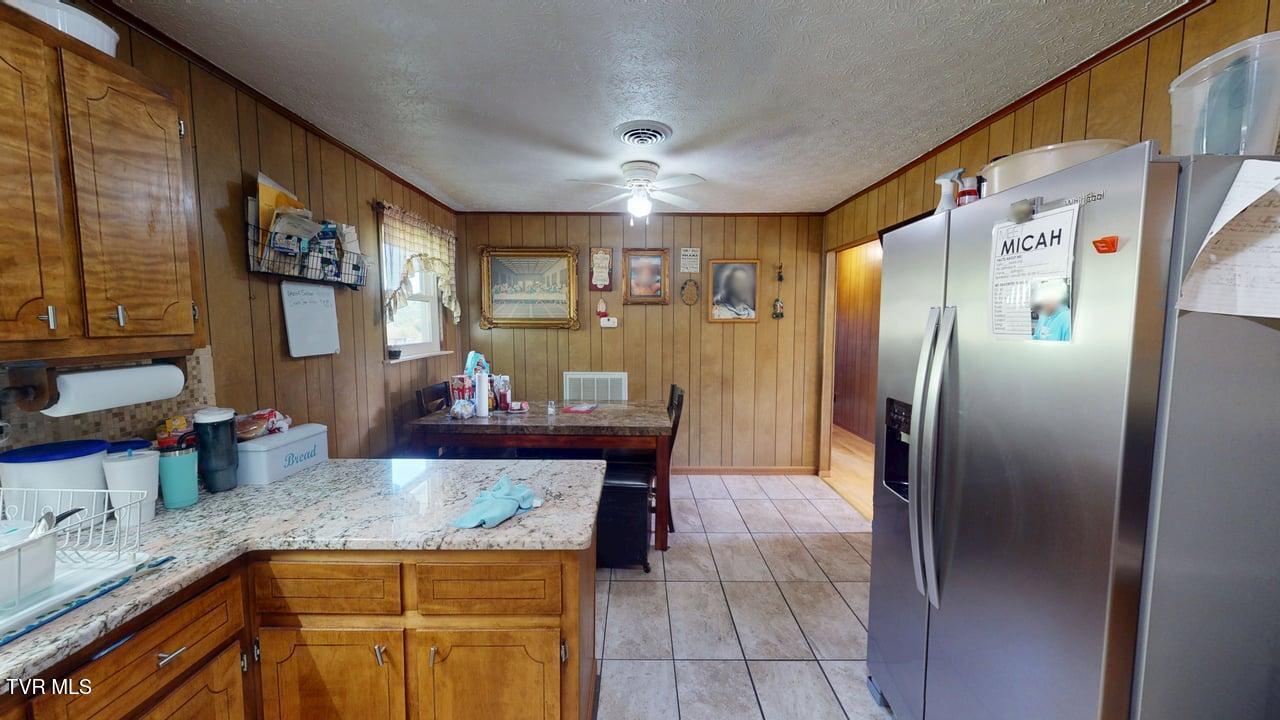 285 Matthews Lane Mosheim, TN 37818 - Photo 22 of 52 285-Matthews-Lane-HW-04212026_205758