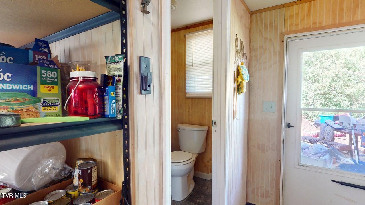 285 Matthews Lane Mosheim, TN 37818 - Photo 26 of 52 285-Matthews-Lane-HW-04212026_205857