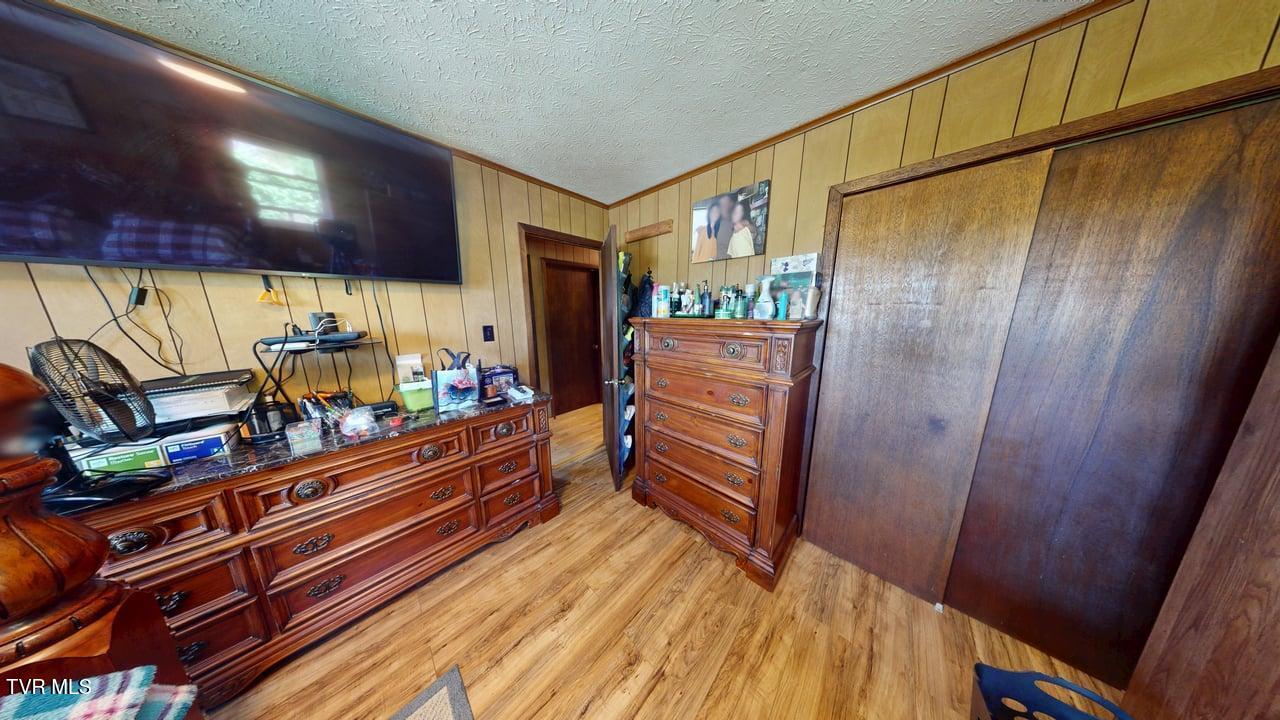 285 Matthews Lane Mosheim, TN 37818 - Photo 39 of 52 285-Matthews-Lane-HW-04212026_211037