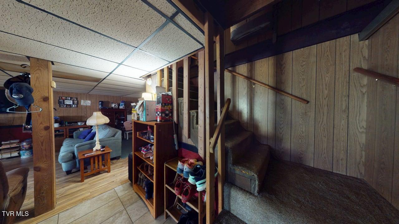 285 Matthews Lane Mosheim, TN 37818 - Photo 40 of 52 285-Matthews-Lane-HW-04212026_211158