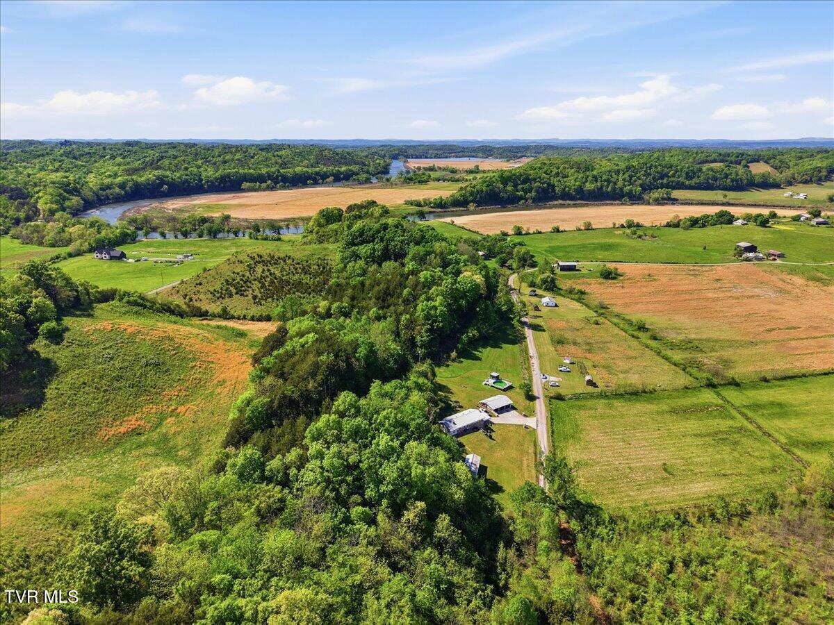 285 Matthews Lane Mosheim, TN 37818 - Photo 51 of 52 25-Matthews_Ln_013