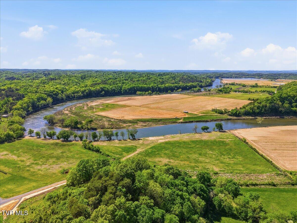 285 Matthews Lane Mosheim, TN 37818 - Photo 52 of 52 28-Matthews_Ln_017