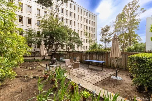 $2,100,000 | 3927 Sacramento Street, San Francisco, CA 94118