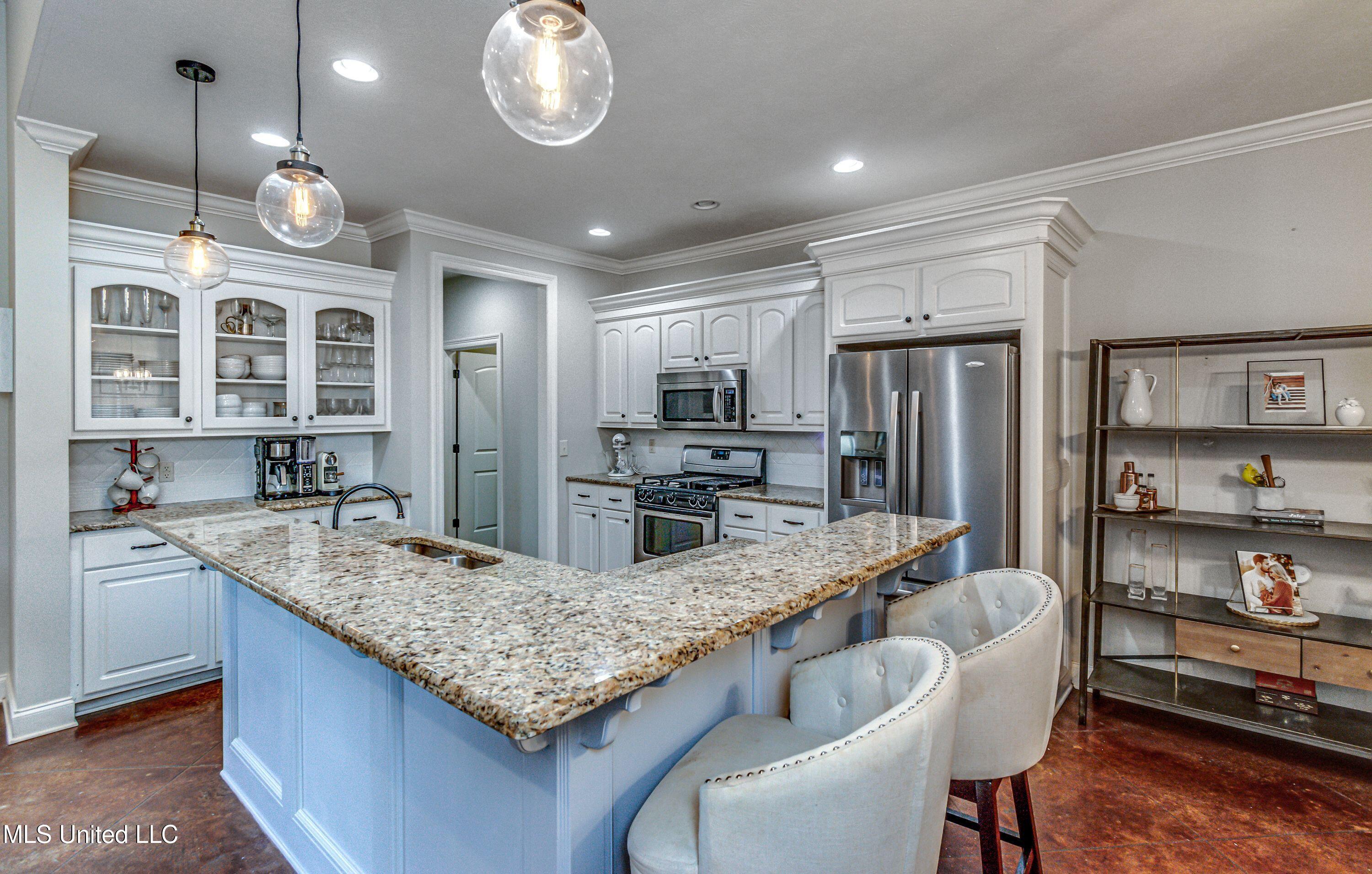 238 Greenfield Ridge Drive Brandon, MS 39042 - Photo 10 of 47 Kitchen