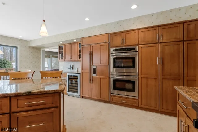 $948,000 | 855 Sunset Ridge, Bridgewater, NJ 08807