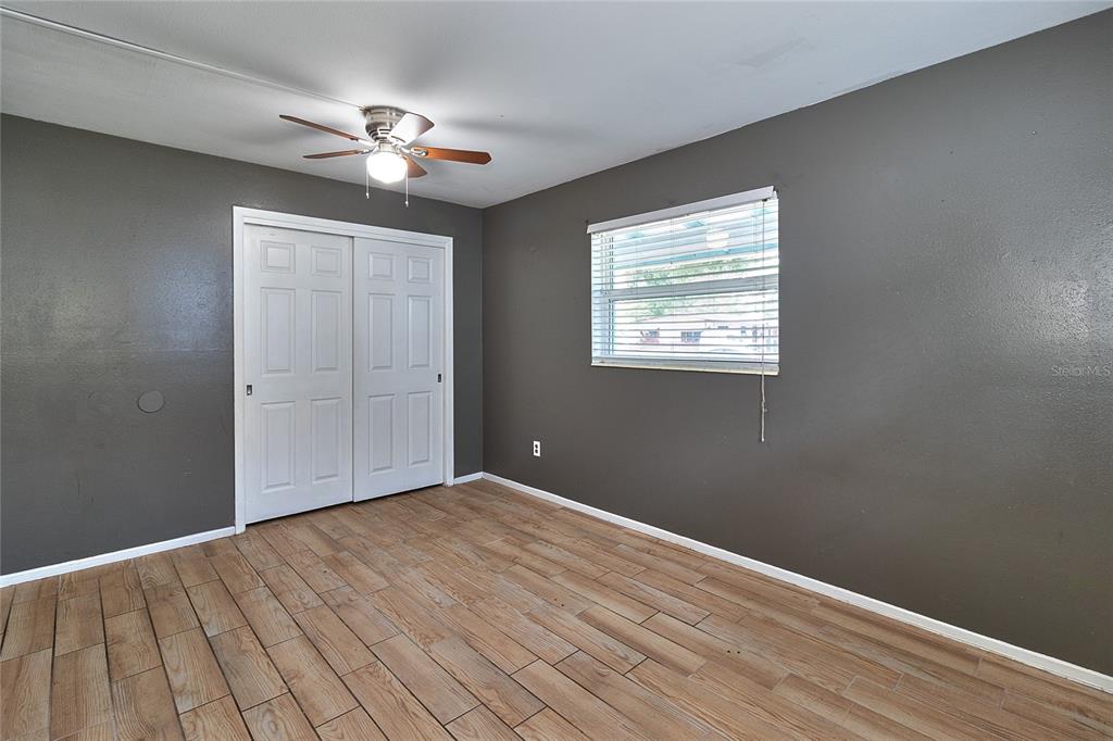 831 Lakeside Drive Largo, FL 33778 - Photo 25 of 43