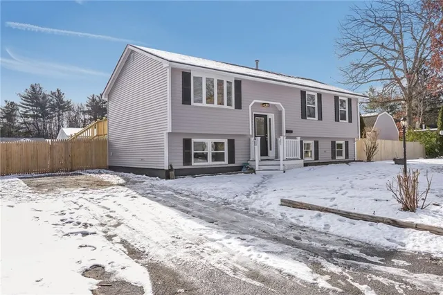 $479,900 | 21 Florida Avenue, Coventry, RI 02816