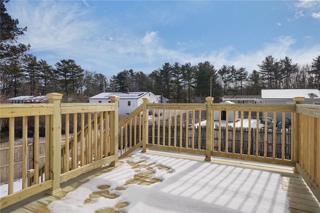 21 Florida Avenue Coventry, RI 02816 - Photo 13 of 19