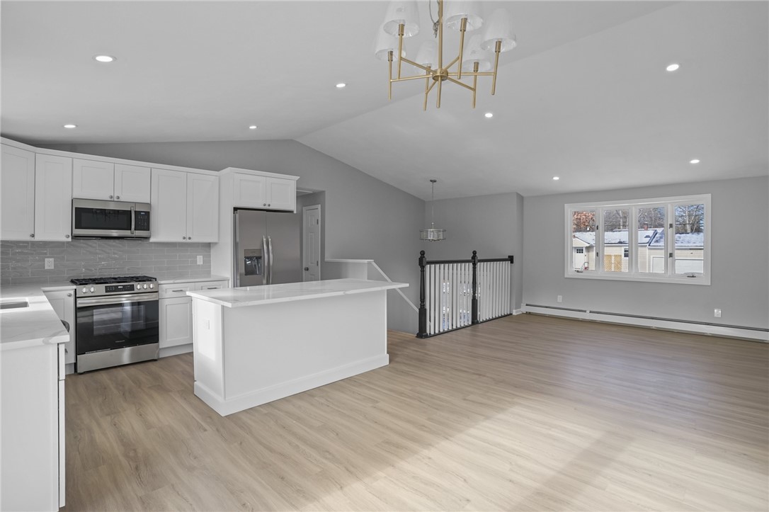 21 Florida Avenue Coventry, RI 02816 - Photo 5 of 19