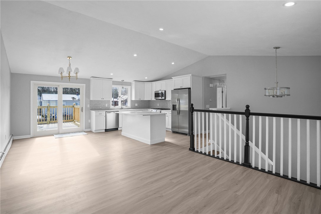 21 Florida Avenue Coventry, RI 02816 - Photo 6 of 19